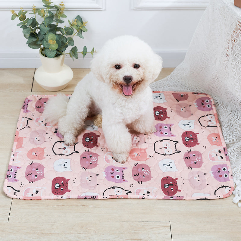 Reusable Waterproof Dog & Cat Pee Pad – Absorbent, Washable & Non-Slip